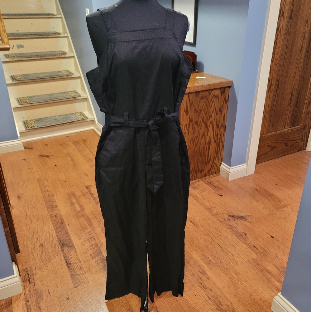 Level 99 Black Linen Sleeveless Jumpsuit